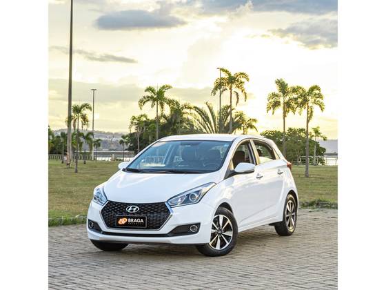 HYUNDAI HB20 1.6 PREMIUM 16V FLEX 4P AUTOMÁTICO HYUNDAI HB20 1.6 PREMIUM 16V FLEX 4P AUTOMÁTICO